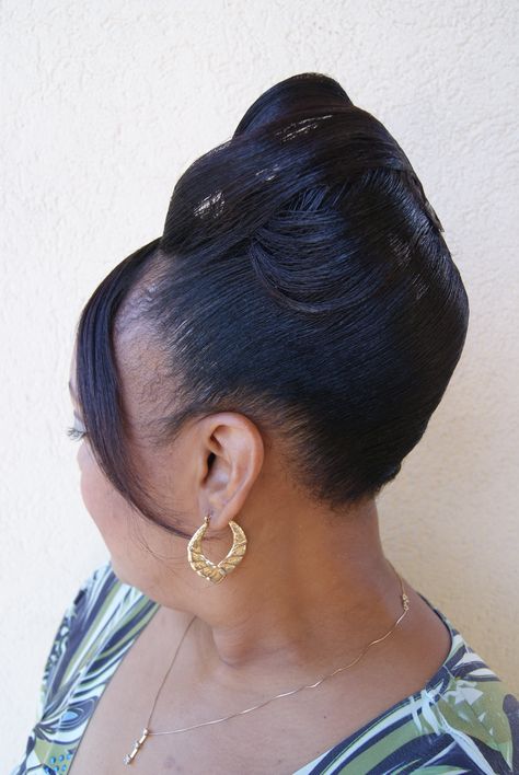 French Braids Black Hair, African American Updo Hairstyles, Hairstyle Black Hair, French Roll Hairstyle, Black Hair Updo Hairstyles, French Roll, Roll Hairstyle, French Twist Hair, American Hairstyles