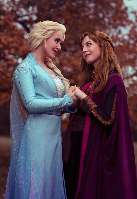 Elsa & Anna - Frozen 2, Cloe and Lily on the Moon Cosplay, BCWPhoto Frozen Photoshoot, Disney Photoshoot, Princess Shot, Frozen Cosplay, Disney Princess Cosplay, Anna Costume, Baby Cosplay, Elsa Cosplay, Wedding Hair Up