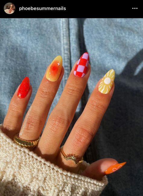 August Nail Art Ideas, August Nail Designs 2024, Aura Nails, August Nails, Bright Summer Nails, Manicure Inspiration, Summery Nails, Cute Summer Nails, Bright Nails