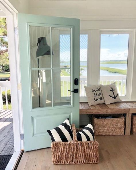 Grandma Design, Calming Colours, Cottage Coastal, Entrance Ideas, Shore House, Dream Beach Houses, Coastal Grandma, Beach House Style, Beach Cottage Decor