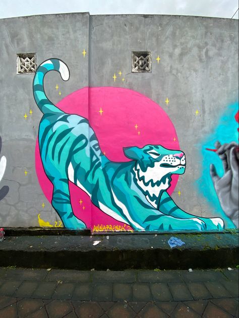 Tiger Graffiti, Tiger Mural, Panthera Tigris, Sumatran Tiger, Chalkboard Drawings, Mural Ideas, Street Graffiti, Mural Wall Art, You Sure