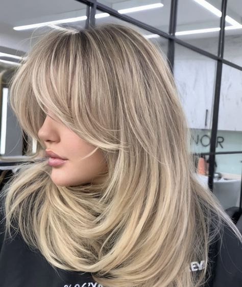 Summer Blonde Hair Color, Hair Color Guide, Summer Blonde Hair, Summer Blonde, Blonde Hair Inspiration, Blonde Hair Looks, Color Guide, Beachy Waves, Colour Ideas