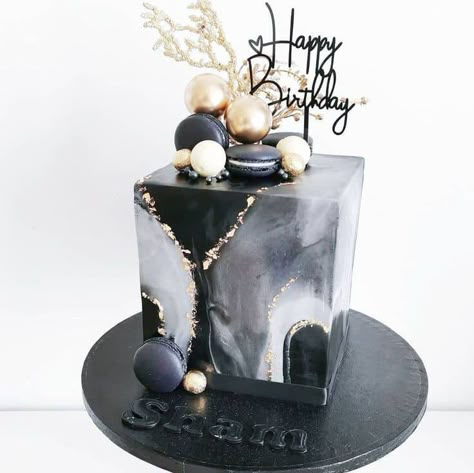 30th Birthday Cakes For Men, Cake Design For Men, Cake Designs For Girl, Happy Birthday Party Decoration, Cake For Him, Cake For Men, Birthday Cake For Husband, Cake For Husband, Birthday Cake For Him