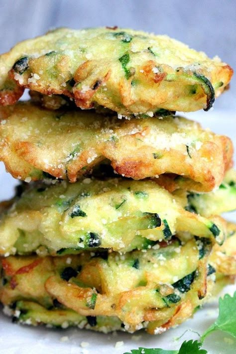 Cheese Fritters Recipe, Zucchini And Cheese, Cheese Fritters, Zucchini Fritters Recipe, Zucchini Parmesan, Fritters Recipe, Parmesan Zucchini, Zucchini Fritters, Fritter Recipes