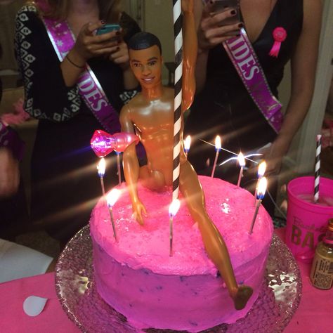 Bachelorette party cake for under $15! Project X Party Ideas, Barbie Bachelorette Cake, Ken Birthday Cake, Funny Cakes To Make, Pink Dessert Aesthetic, Bachelorette Cake Ideas, Silly Cakes, Goofy Cake, Ugly Cake