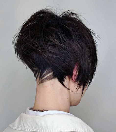 50 Stylish Ways to Wear a Modern Undercut Bob Haircut in 2020 Funky Bob Hairstyles, Short Bob With Undercut, Razored Layers, Undercut Bob Haircut, Concave Bob, Updos Hair, Shaved Bob, Bob Ideas, Male Haircuts Curly