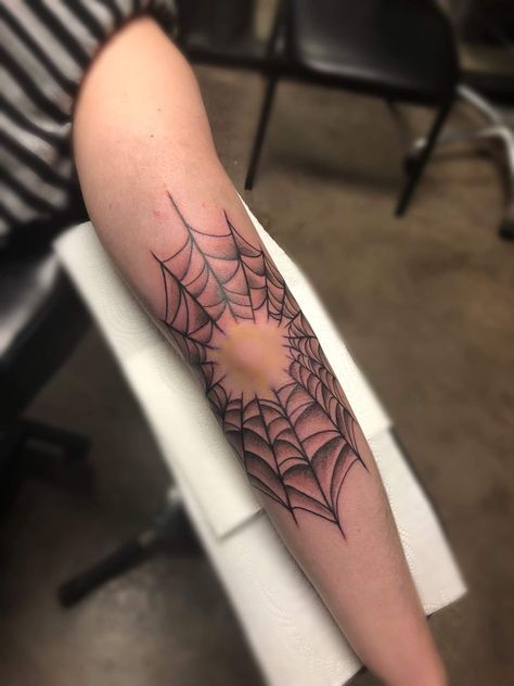 Spider Net Tattoo, Spider Web Tattoo Elbow Men, Spider Web Tattoo On Leg, Spider Web Tattoo Armpit, Spider Tattoo On Forearm, Spider Web Forearm Tattoo, Spider Net, Piercing Tattoo, Geometric Tattoo