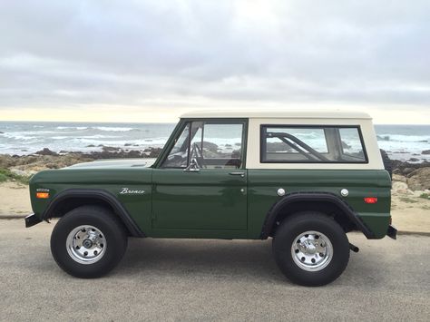 Old Does Bronco, 90s Ford Bronco, Ford Bronco 1970's, 1970 Ford Bronco, Bronco Classic, Classic Bronco, Classic Ford Broncos, Ford Broncos, Future Trucks