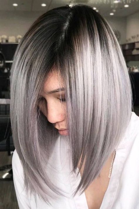 Silver Metallic Hair Color, Metallic Hair Color, Bob Lung, Hair Color 2017, Gray Balayage, Latest Hair Color, Silver Hair Color, Long Bob Haircuts, Long Bob Hairstyles