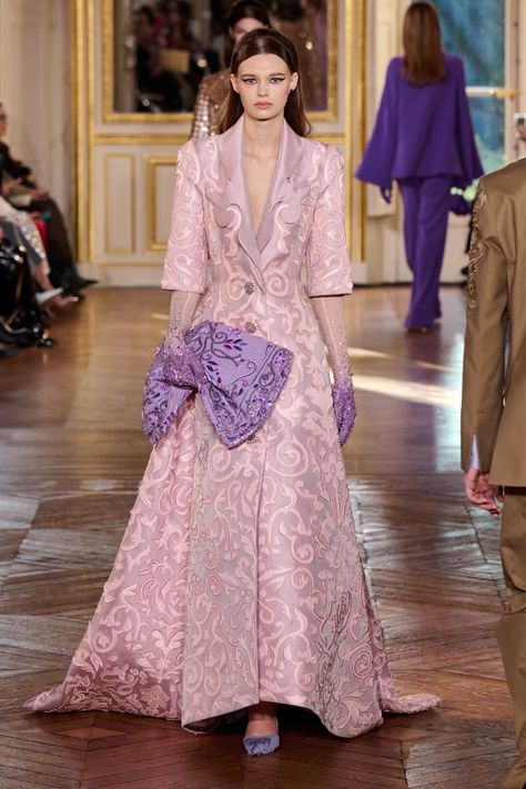 Georges Hobeika's Spring 2024 Couture Collection Middle Eastern Women, George Hobeika, Georges Hobeika Couture, Hobeika Couture, Expensive Stuff, Arab World, Georges Hobeika, Naeem Khan, Spring Couture