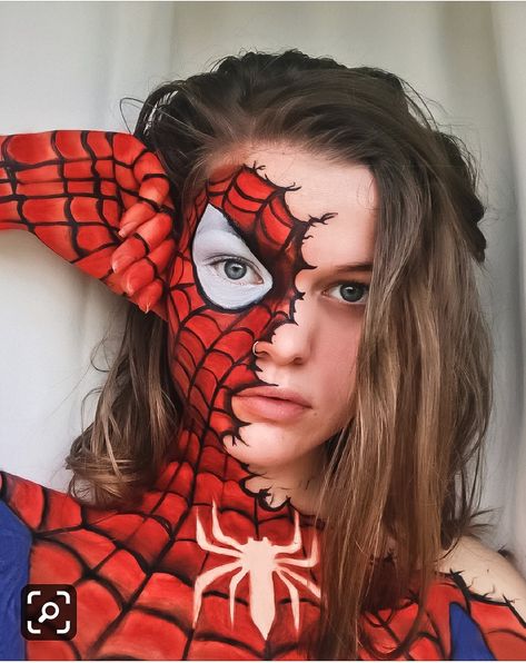 Spiderman Makeup Ideas, Spiderman Makeup Woman, Spiderman Halloween Makeup, Marvel Makeup Looks, Spiderman Makeup Looks, Spiderwoman Makeup, Spiderwoman Costume, Spider Man Makeup, Avengers Makeup