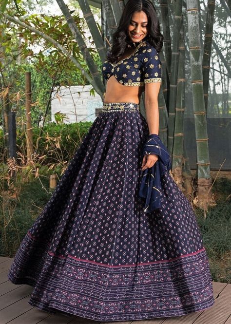 Royal Blue Lehenga, Garba Outfit, Printed Lehenga, Simple Lehenga, Navratri Dress, Indian Outfits Lehenga, Blue Lehenga, Blouse Cotton, Choli Designs