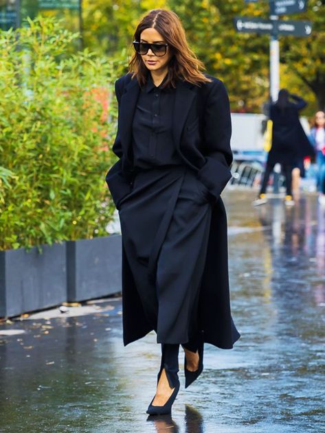 Sombre-Occasion Etiquette: What's an Appropriate Outfit for a Funeral? via @WhoWhatWearUK Cute Outfits For Funerals, Outfits For Funerals Womens Summer, Celebration Of Life Attire Women, What To Wear To A Memorial Service, Memorial Outfit Celebration Of Life, Outfits For Funerals Womens Winter, Memorial Service Outfit For Women, Memorial Outfits, Dress Etiquette