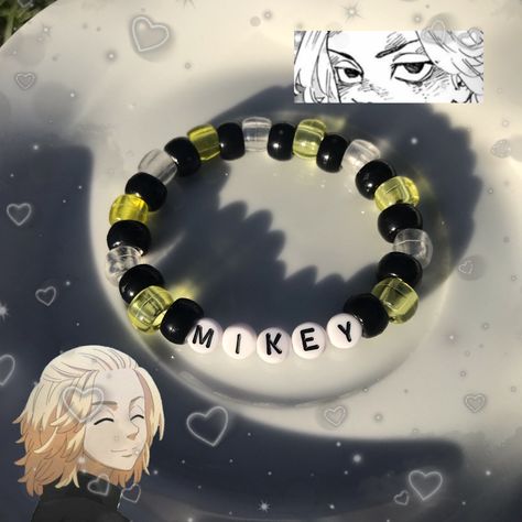 Tokyo Revengers Bracelet, Anime Beaded Bracelets, Anime Bracelet Ideas, Diy Anime Accessories, Anime Bead Bracelet, Anime Accessories Jewelry, Anime Bracelet, Diy Kandi Bracelets, Diy Kandi