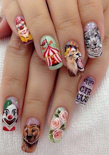 oh wow! Ongles du Cirque! Circus Nails, College Theme, Nail Signs, Circus Acts, Pretty Hands, Halloween Nail, Halloween Nail Art, Manicure At Home, Healthy Nails