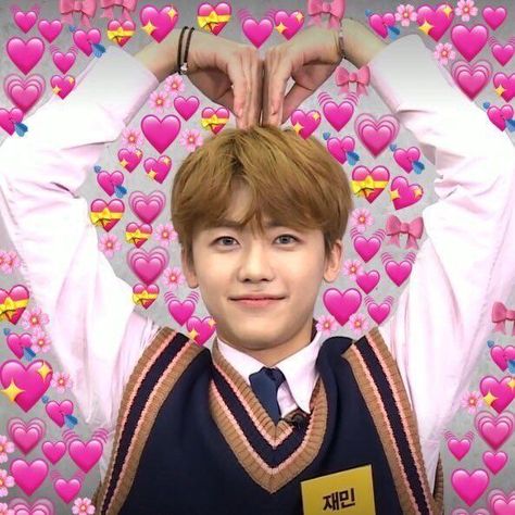 s ᴡ ᴇ ᴇ ᴛ ; na jaemin [✓] - { 𝟙 } - Wattpad Memes Twitter, Heart Meme, Memes In Real Life, Nct Dream Jaemin, Tumblr Boys, Memes Humor, Relationship Memes, Cute Memes, Love Memes