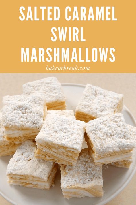 Salted Caramel Swirl Marshmallows are delicious vanilla marshmallows swirled with rich, salty caramel. - Bake or Break #marshmallows #saltedcaramel Caramel Apple Marshmallows, Homemade Marshmallow Recipe, Gourmet Marshmallows, Marshmallow Recipes, Marshmallow Recipe, Gourmet Marshmallow, Chocolate Cobbler, Salty Caramel, Flavored Marshmallows