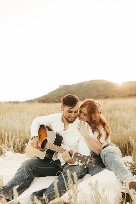 Engagement Photos with a Guitar Posing With Guitar, Couple Guitar Aesthetic, Cute Couple Pics Guitar, Couple Photo With Guitar, Guitar Engagement Photos, Couple Poses With Guitar, Guitar Engagement Pictures, Music Engagement Photos, Guitar Couple