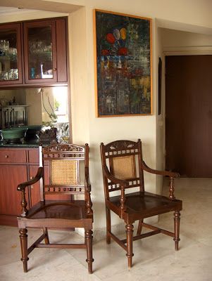 Sitout Chair, Chettinad Furniture, Chettinad House, Stylish Living Room Furniture, Beautiful Furniture Pieces, Indian Room Decor, Wooden Sofa Set Designs, Teak Wood Furniture, Furniture Design Inspiration