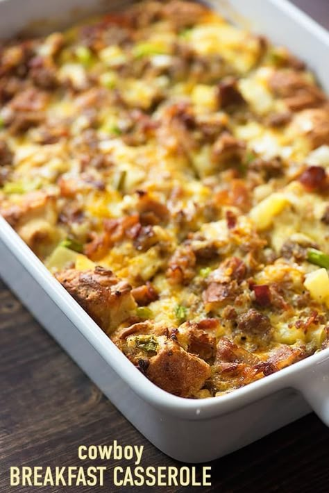 Pioneer Woman Breakfast Casserole, Pioneer Woman Breakfast, Breakfast Casserole With Bacon, Bacon And Sausage, Casserole With Bacon, Cheap Breakfast, Recipe With Bacon, Easy Breakfast Casserole, Cowboy Casserole