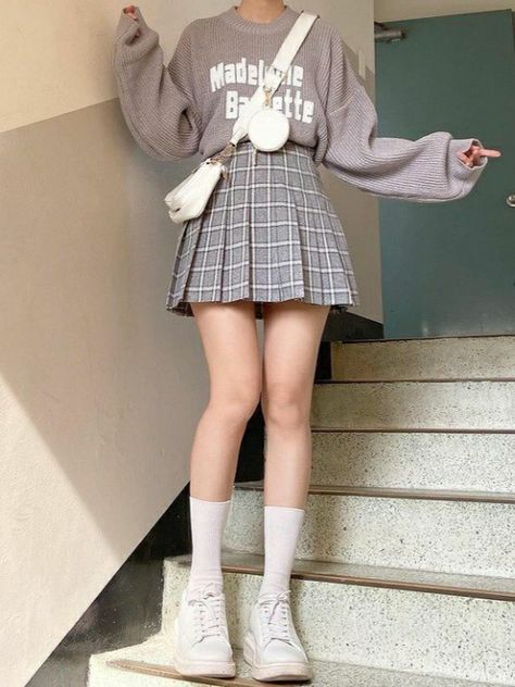 Bahasa Jepun, Style Kawaii, Cute Skirt Outfits, Korean Casual Outfits, Kawaii Fashion Outfits, Korean Girl Fashion, Kpop Fashion Outfits, Really Cute Outfits, Kawaii Clothes