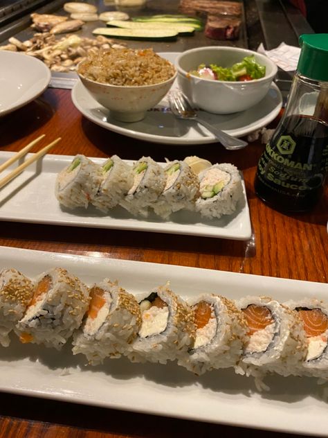 #hibachi #sushi #datenight #dinner #datenightideas #food #friedrice Hibachi Dinner At Home, Seafood Hibachi, Hibachi Aesthetic, Hibachi Date, Hibachi Restaurant Aesthetic, Hibachi Steak And Shrimp Recipe, At Home Japanese Hibachi, Hibachi Restaurant, Asian Dinner