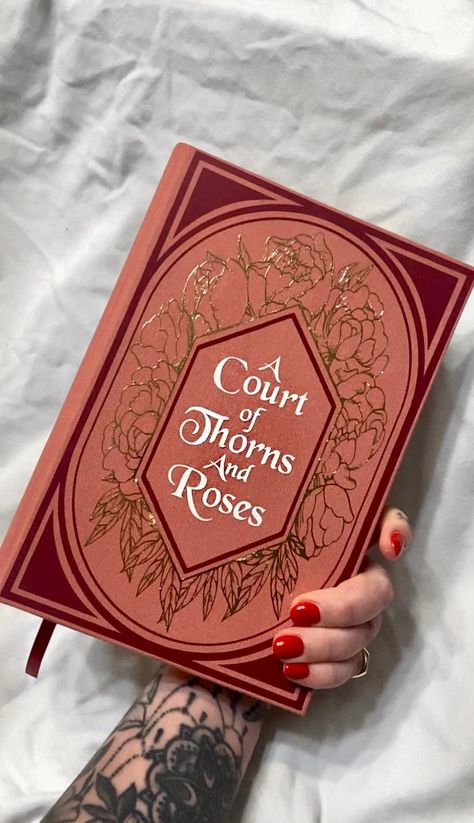 Procreate Book Cover, Bible Art Cover, A Court Of Thorns And Roses Book Cover, Book Binding Cover Ideas, Acotar Rebind, Rebinding Books Diy, Magical Book Cover, Romantasy Book Recommendations, Acotar Book 1