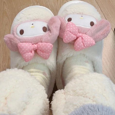 Sanrio Clothes, Charmmy Kitty, Soft Pink Theme, Kawaii Room Decor, Kawaii Shoes, Cute Slippers, Digital Closet, Dream Gift, Hello Kitty My Melody