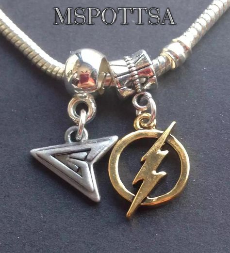 The Flash Green Arrow Silver Bracelet Charms Sliders Spacers Comics Superheroes | Jewelry & Watches, Fashion Jewelry, Charms & Charm Bracelets | eBay! Flash And Arrow, Dc Jewelry, Justice League Comics, Arrow Verse, Arrow Bracelet, Sun Block, Silver Rings Simple, Bug Spray, Bracelet Charms