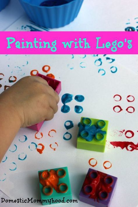 Duplo Activities Preschool, Lego Painting, Duplo Ideas, Lego Crafts, Learn Painting, Play And Learn, Painting Activities, Easel Activities, Easels