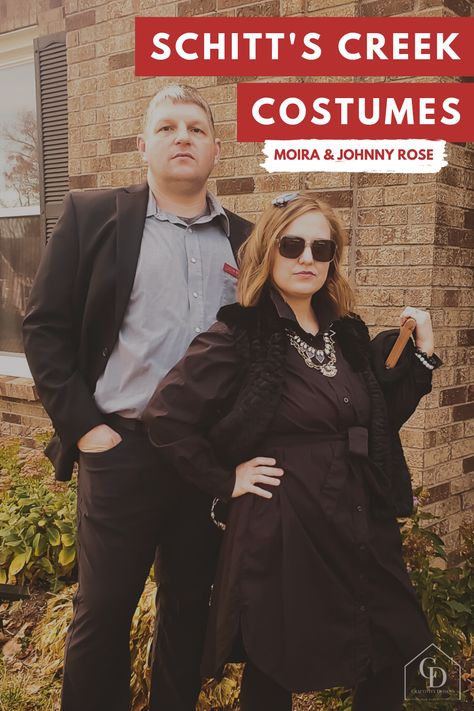 Dress up as Johnny Rose and Moira Rose for Halloween with this easy couple's costume idea. Learn how to make an easy Rosebud Hotel name tag to complete Johnny's costume. Stevie Name Tag | Johnny Rose Name Tag Moria Rose Costume, Moira Rose Costume, Easy Couples Costumes, Rose Costume, Rosé Halloween, First Halloween Costumes, Kid Friendly Halloween, Modern Halloween, Diy Halloween Costume