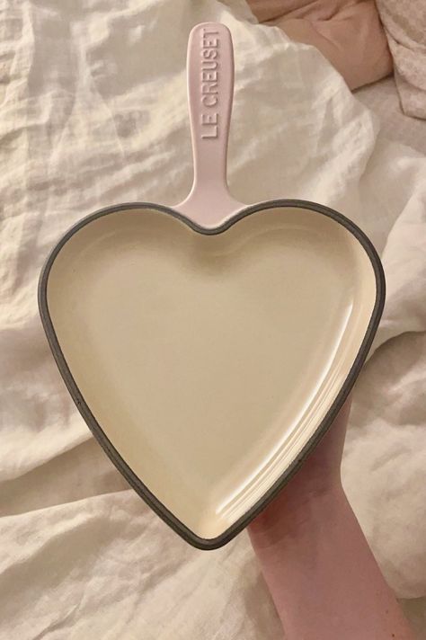 Le Creuset Heart, Le Creuset Skillet, Future Kitchen, My Grandmother, Blue Kitchens, Christmas Gift Guide, Le Creuset, Skillet, Heart Shape