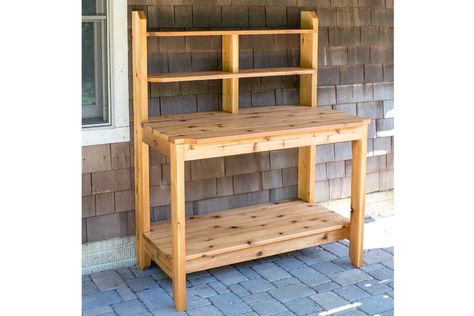 Potting Benches Diy, Outdoor Table Plans, Garden Work Bench, Potting Bench Ideas, Potting Plants, Diy Potting Bench, Potting Bench Plans, Outdoor Potting Bench, Potting Tables