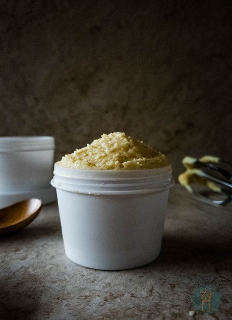 Make a whipped beard butter recipe so deep-conditioning becomes an effortless part of your or your special man’s natural beard care routine. This DIY version is quick and easy, plus you’ll save a bunch of money by not buying expensive beard butter from the store. Diy Beard Butter, Beard Butter Recipe, Epsom Salt Scrub Recipe, Beard Care Routine, Salt Scrub Recipe, Tropical Smoothie Recipes, Diy Body Scrub Recipes, Diy Beard, Natural Beard