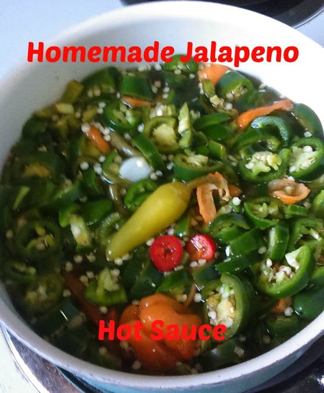 Jalapeno Hot Sauce Recipe, Jalapeño Hot Sauce, Baked Zucchini Fritters, Hot Pepper Recipes, Hot Sauce Recipe, Homemade Hot Sauce, Canning Vegetables, Homemade Salsa Recipe, Jalapeno Recipes