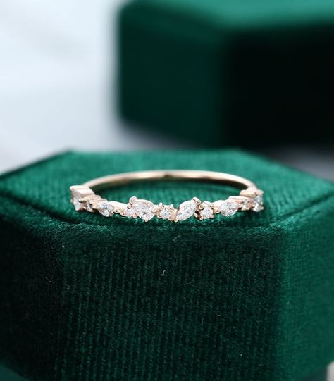 Gold Wedding Bands Women, Wedding Band Vintage, Wedding Band Women, Half Eternity Wedding Band, Moissanite Wedding Band, Yellow Gold Wedding Band, Vintage Wedding Band, White Gold Wedding Bands, Rose Gold Wedding Bands