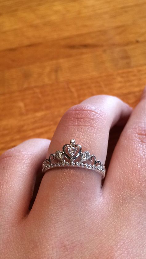 Aesthetic Promise Rings, Promise Ring For Girlfriend, Promise Rings Silver, Rings 2022, Promise Rings For Girlfriend, Jewlery Earrings, Cute Promise Rings, Promise Rings Simple, Rose Gold Bridal