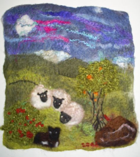 My first sheep picture. Sheep Landscape, Embroidered Landscapes, Felted Landscapes, Felted Pictures, Felted Wool Slippers, Wool Painting, Sheep Paintings, Wool Cat, Sheep Art