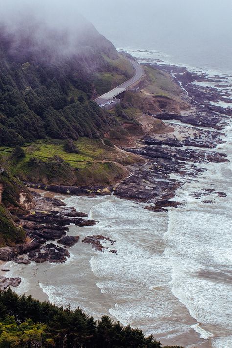 Pacific Northwest Tide Pools, Cape Perpetua Oregon, Pacific Northwest Aesthetic, Pnw Winter, Pnw Coast, Hidden Oasis, Travel Itinerary Planner, Road Trip Map, Oregon Road Trip