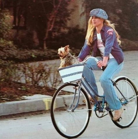 Sylvie Vartan. Sylvie Vartan, Old Friends, Bicycle, Couple Photos