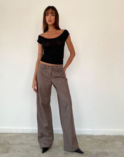 Low Waisted Dark Jeans Outfit, Low Rise Grey Pants Outfit, Sixth Form Trouser Outfits, Low Rise Tailored Pants, Brown Bootcut Pants Outfit, Tailored Clothes Vietnam, Low Rise Dress Pants, Low Waist Trousers Outfit, Low Rise Trousers Outfit