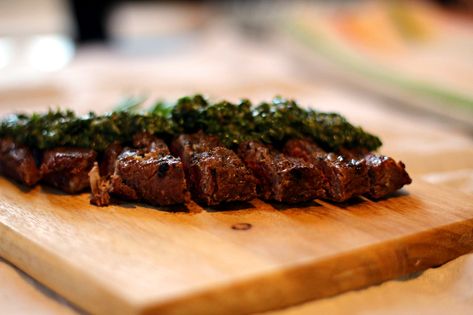 Espresso-Rubbed Steak with Chimichurri Sauce - The Wanderlust Kitchen Coffee Rubbed Steak, Steak With Chimichurri, Steak With Chimichurri Sauce, Argentinian Food, Gluten Free Potatoes, Chimichurri Sauce, Steak Recipes, Coffee Recipes, Om Nom