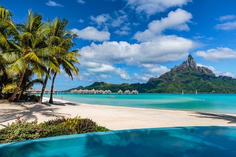 Tahiti Honeymoon, Tahiti Beach, Tahiti Travel, Tahiti French Polynesia, Sardinia Italy, Us Travel Destinations, Romantic Vacations, Italy Vacation, Best Beaches