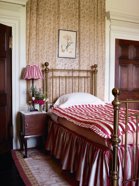 Pattern ideas for decorating | House & Garden Brass Bed, Yellow Doors, High Walls, Metal Beds, Bedroom Inspirations, Nook, Classic Design, Home And Family, Sweet Home