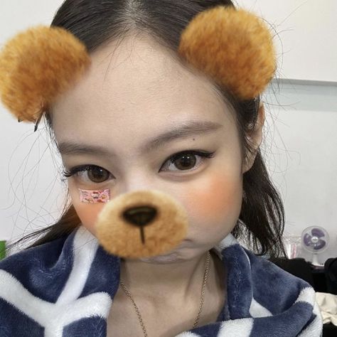 blackpink jennie yass icon Kpop Icons Jennie, Icons Jennie, Jen Jen, Kpop Icons, Blackpink Jennie, Filter, Black Pink, Teddy Bear