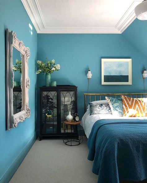 From neutral navy to bright royal blue, here are all the blue bedroom ideas we are swooning over right now. Royal Blue Bedrooms, Blue Bedrooms, Blue Bedroom Ideas, Teal Bedroom, Blue Bedroom Decor, Gold Bed, Bedroom Color Schemes, Modern Bedroom Design, Blue Rooms