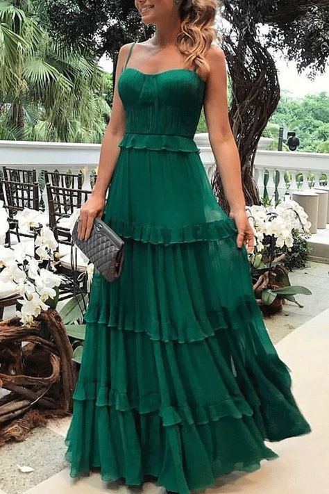 facf9f743b083008a894eee7baa16469desc42076505ri White Dress Flowy, Flowy Dress Long, Green Evening Dress, Dress Flowy, Vestidos Prom, Maxi Robes, Suspender Dress, Floor Length Dresses, Style Maxi Dress