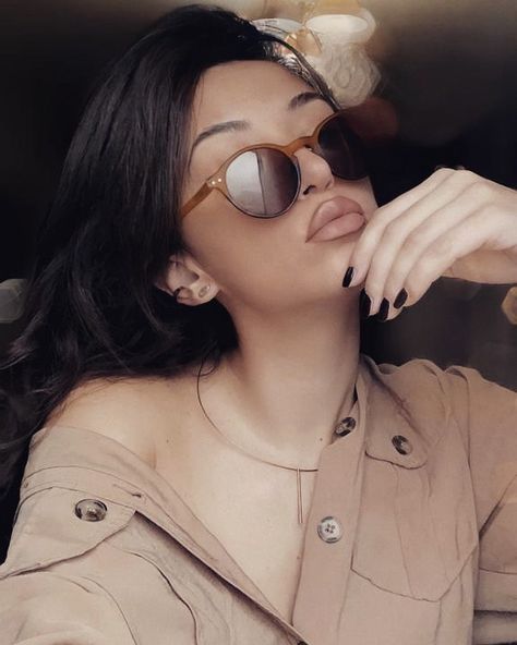 FAB Living by Una on Instagram: “Our fab girl @tanjababic89 is rocking #izipizi sunglasses and versatile necklace by #marmodesign ⚡️ Get your gifts on time and surprise…” Izipizi Sunglasses, Mo Design, On Time, Sunglasses Women, Sunglasses, Gifts, On Instagram, Quick Saves, Instagram