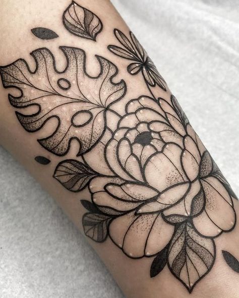 •beltane• on Instagram: "Thanks so much for the trust Leah - floral and plants on the ankle 🖤✨  Made using: @kingpintattoosupply @bishoprotary @pantheraink @madrabbit  — #tattoo #tattoos #tattooartist #tampa #tampatattoos #tampatattooartist #blackwork #blackworktattoo #blackworktattooartist #beltanebee #beltanebeetattoo #stippleshading #femaletattooartist #ladytattooer" Wolfsbane Tattoo, Optical Illusion Tattoos, Illusion Tattoos, Optical Illusion Tattoo, Female Tattoo Artists, Bee Tattoo, Beltane, Stippling, Line Tattoos