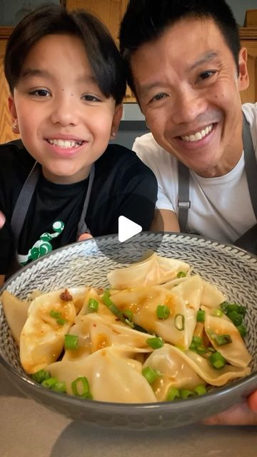 saltNpiipa on Instagram: "Red Curry Chicken Soup Dumplings #soupdumplings #dumplings #wonton #asianfood #easyrecipe #dinnerideas #souprecipe #familytime 

50 servings total
52 Cals/serving
2g Protein
1g Fat
7g Carbs

Red Curry Broth:
1 tbsp Vegetable oil
2 tbsp Red curry paste by Thai Kitchen
1/2 cup Coconut milk by Aroy-D
1 1/2 cups Chicken stock
1/2 tbsp Sugar
1 tsp Fish sauce
1 tbsp Lime juice
1 sachet Original gelatine unflavored by Knox (mix with 50ml cold water to make gelatine)

Dumpling filling:
1/2lb Ground chicken
1 tbsp Soy sauce
2 Green onions (chopped)
1 1/2 Garlic cloves (chopped)
1 tsp Ginger (chopped)
1/2 tbsp Sugar
1 tsp Fish sauce
1 tsp Sesame oil

50 Dumpling wrappers

Allow 6-8 hours or overnight for curry broth to set

Steam dumplings for 10-11min or until internal tem Chicken Soup Dumplings, Steam Dumplings, Curry Chicken Soup, Bouillabaisse Recipe, Homemade Dumplings Recipe, Curry Broth, Red Curry Chicken, Soup Dumplings, Dumpling Soup